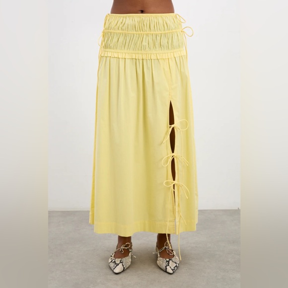 Damson Madder butter yellow cotton midi skirt. Uk size 10, US size 6. - Picture 3 of 5
